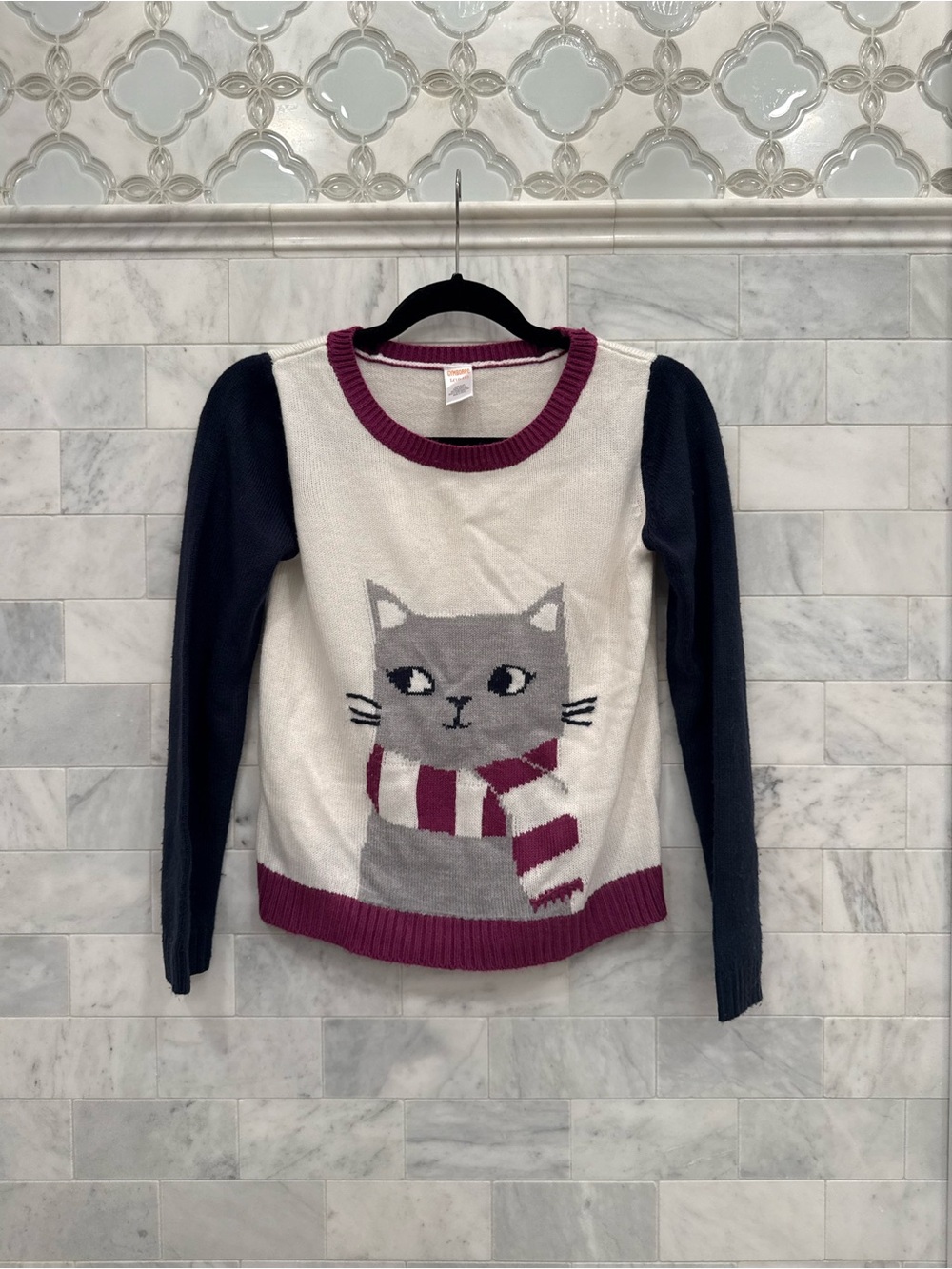 Gymboree girl’s sweater (winter cat)